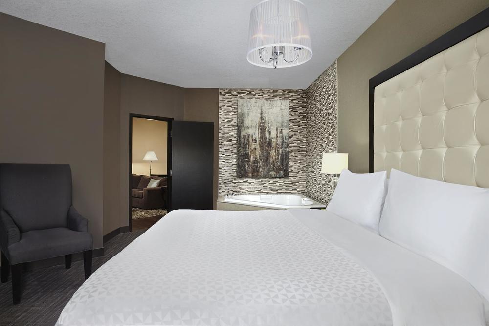 Four Points By Sheraton Hotel & Suites Calgary West Eksteriør bilde