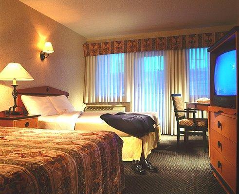 Four Points By Sheraton Hotel & Suites Calgary West Rom bilde